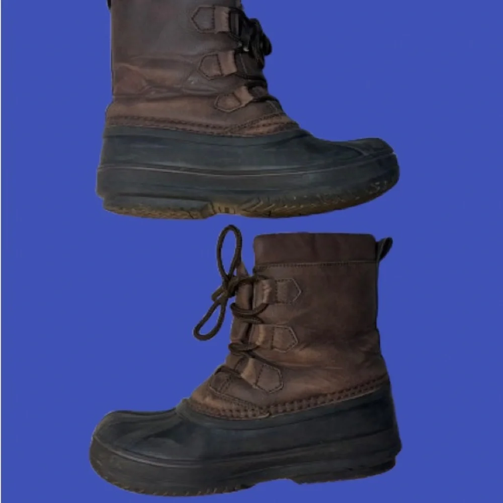Boys Size 2 Tamarack Winter Boots, Waterproof Insulated Leather Boots for Cold - Picture 1 of 6